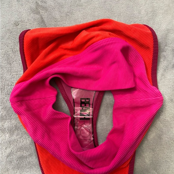 New! Beach Riot Emmy be mine colorblock high waisted bottom 24908 - Picture 7 of 9